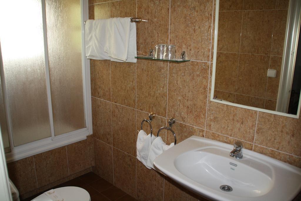 Hotel La Masia Portbou Bilik gambar